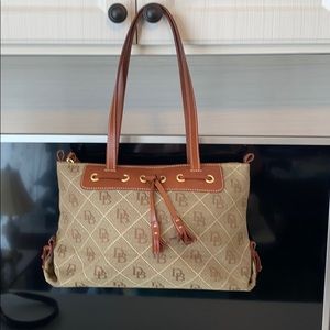 Dooney and Bourke Handbag